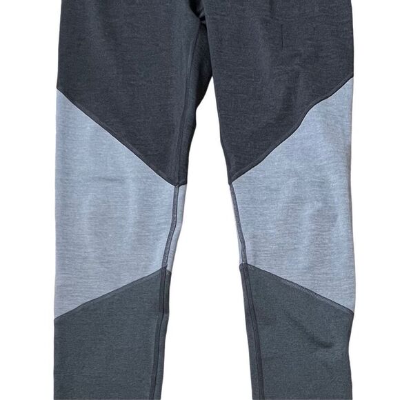 Old Navy Activewear High Waisted Elevate Colorblock Go-Dry Legging MEDIUM - Picture 6 of 10